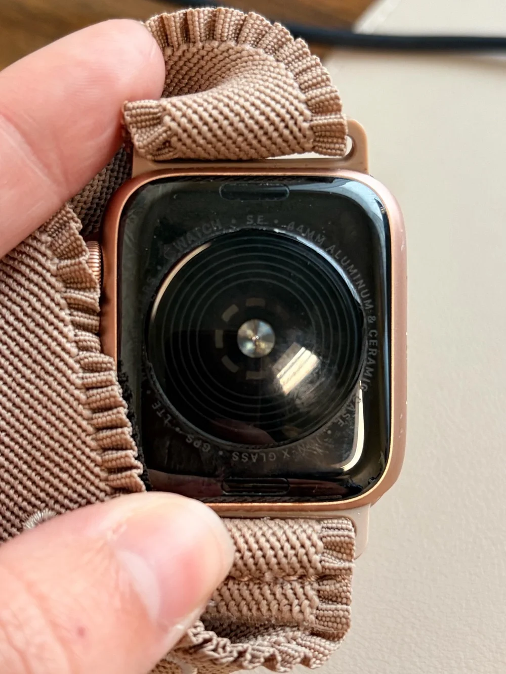 Apple Watch SE 40 mm GPS Rose Gold